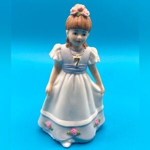 Enesco Growing Up Girls Collection, Age 7 Figurine